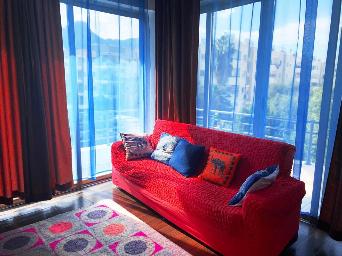 Rix Apartments Кирения Экстерьер фото