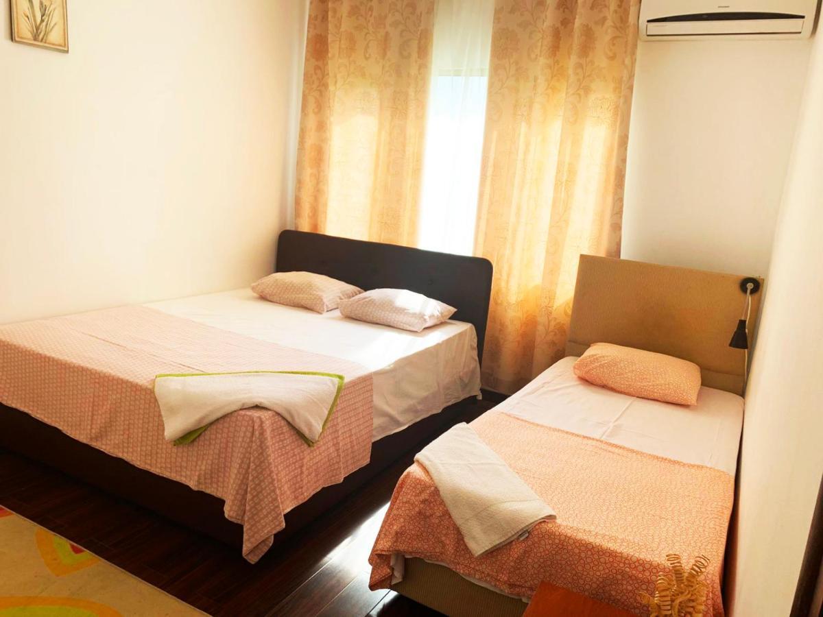 Rix Apartments Кирения Экстерьер фото